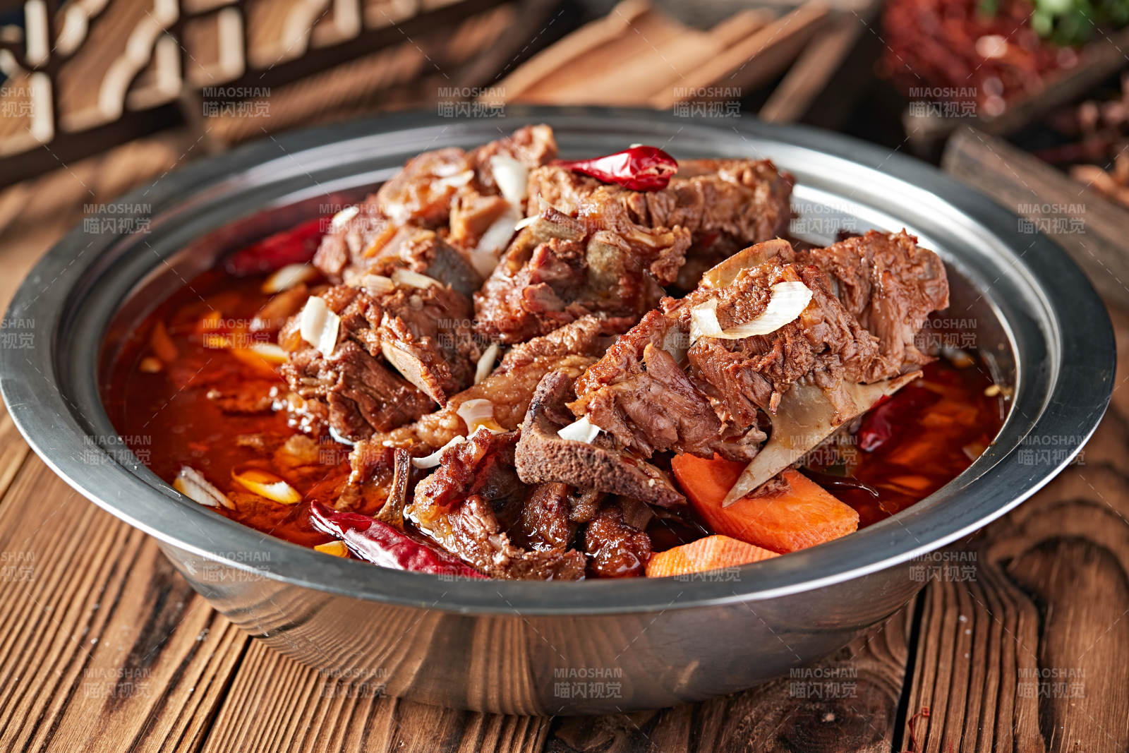 红焖香辣羊脊骨羊蝎子图片