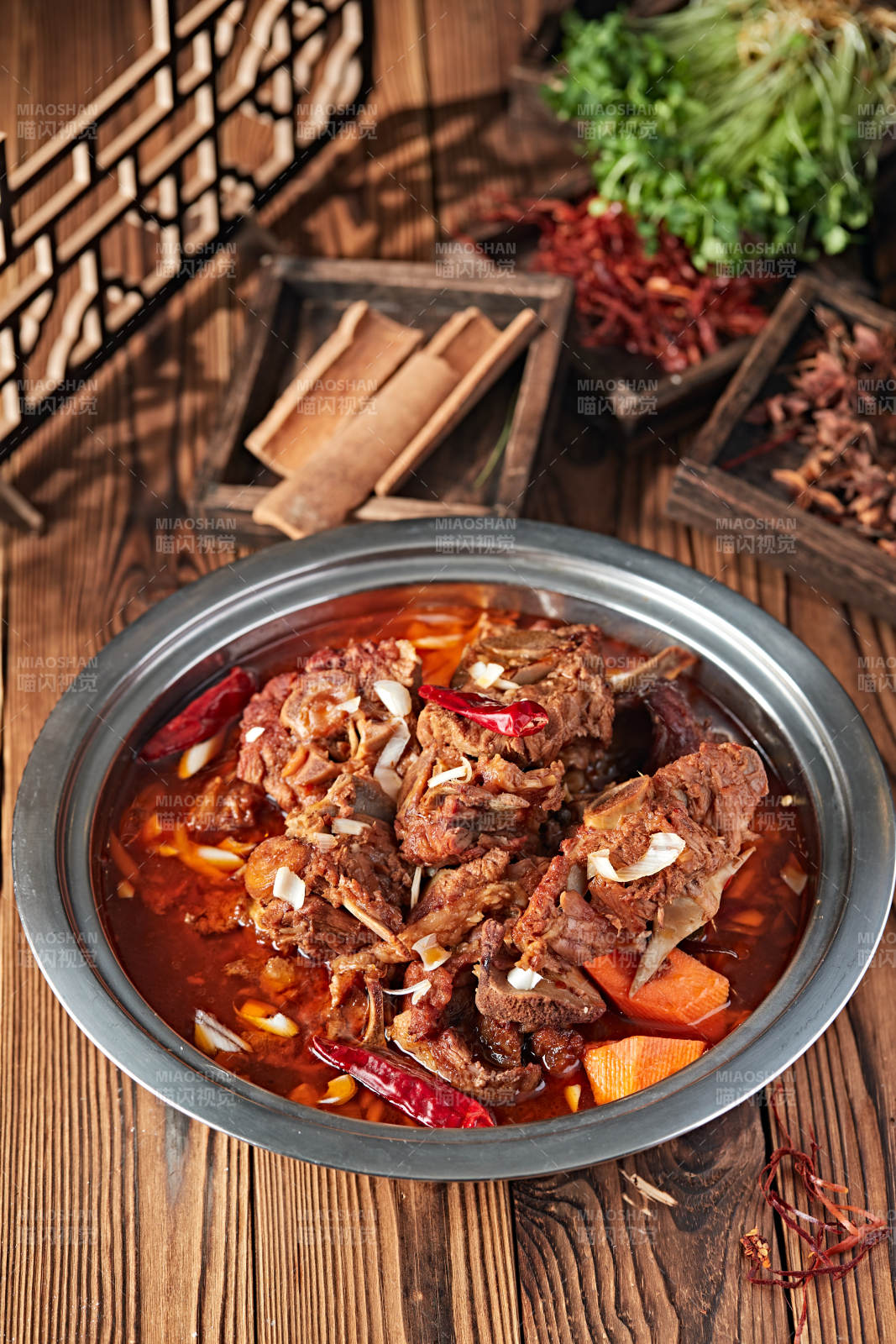 红焖香辣羊脊骨羊蝎子图片