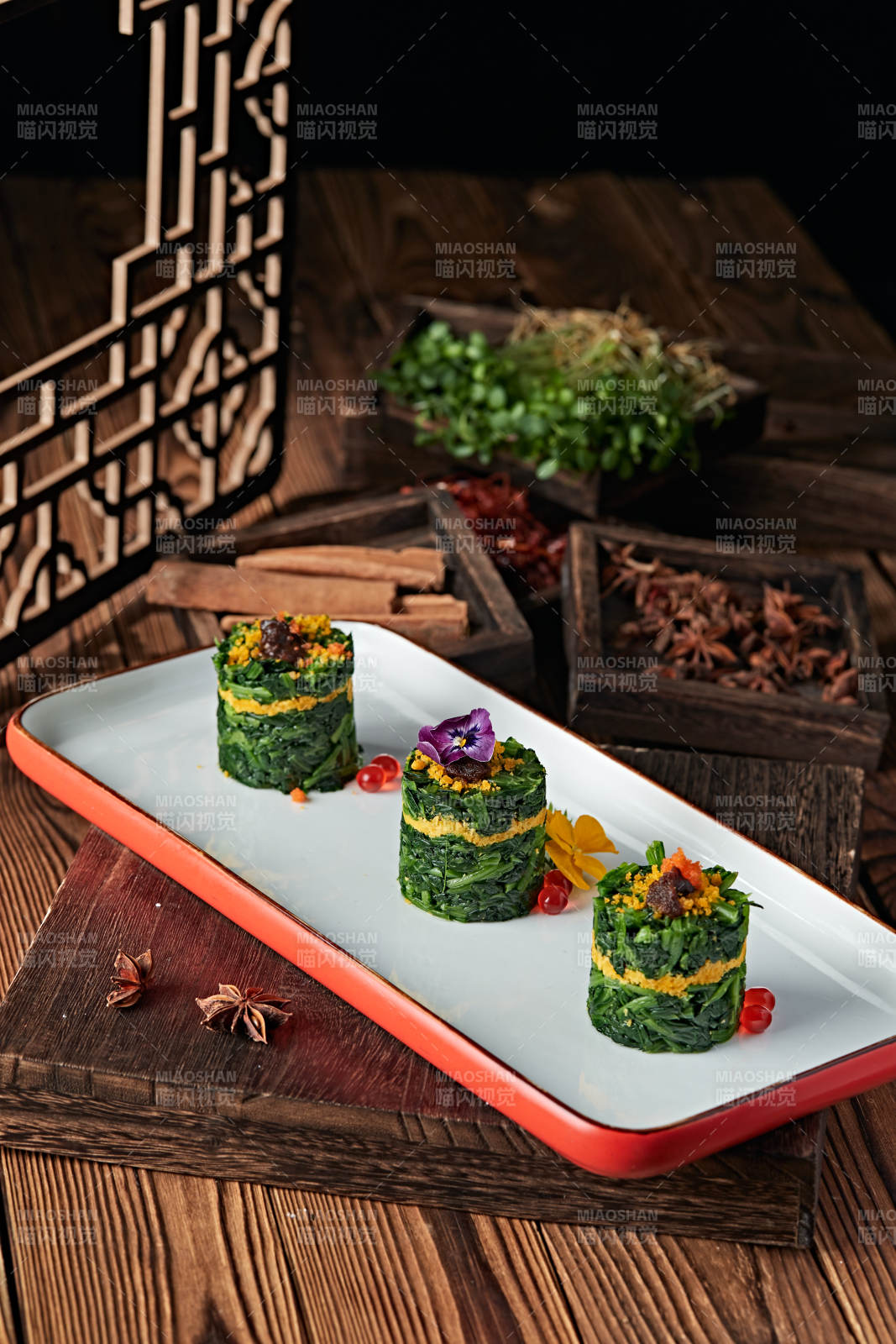 蛋黄黍米荠菜墩图片