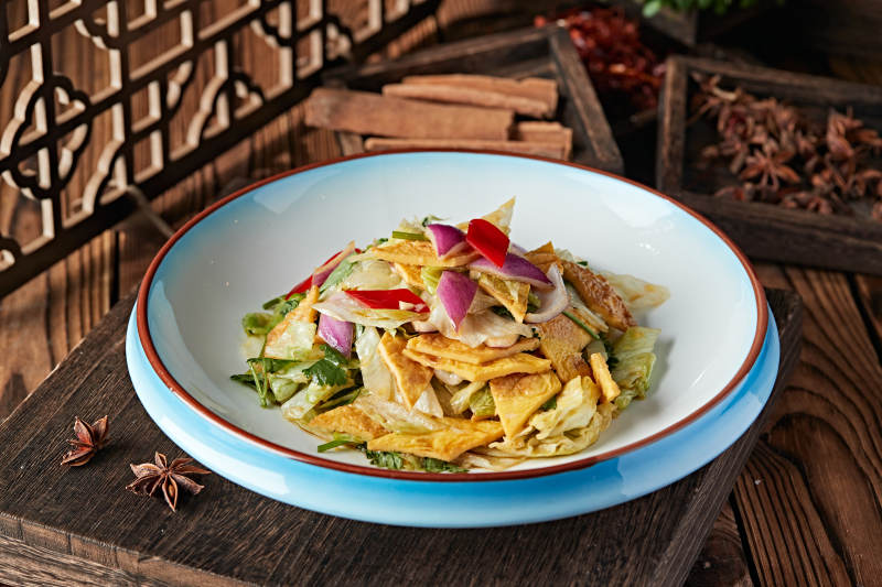 时蔬凉拌粉饹馇图片