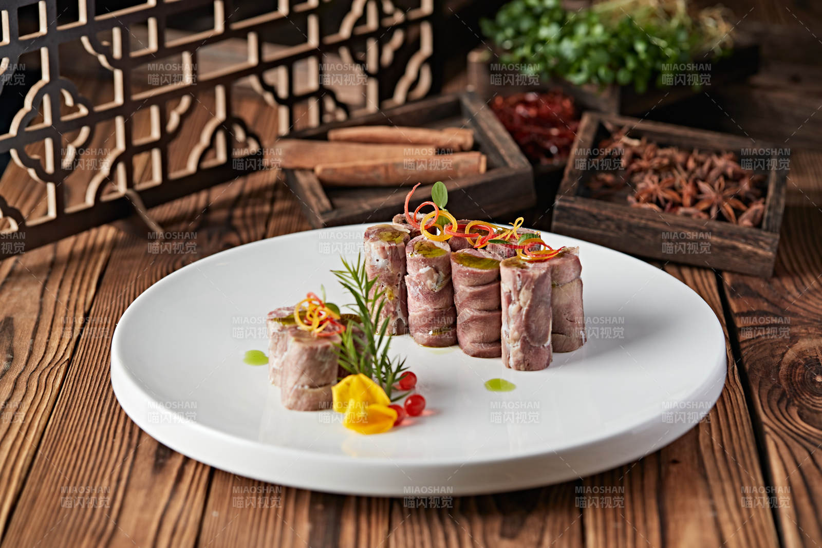 椒麻口条牛舌卷图片