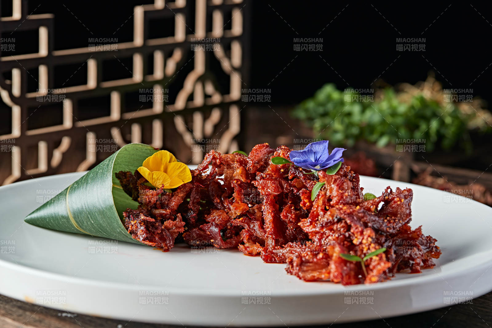 椒麻香辣火边子牛肉图片