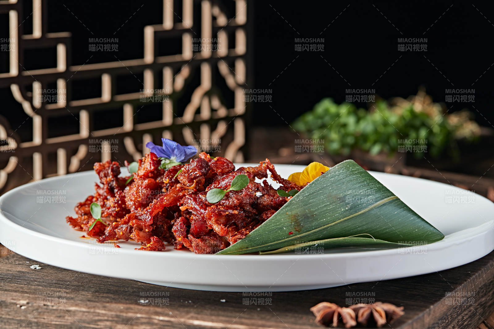 椒麻香辣火边子牛肉图片