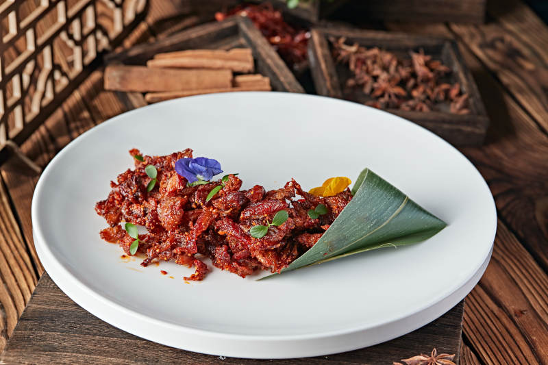 椒麻香辣火边子牛肉图片