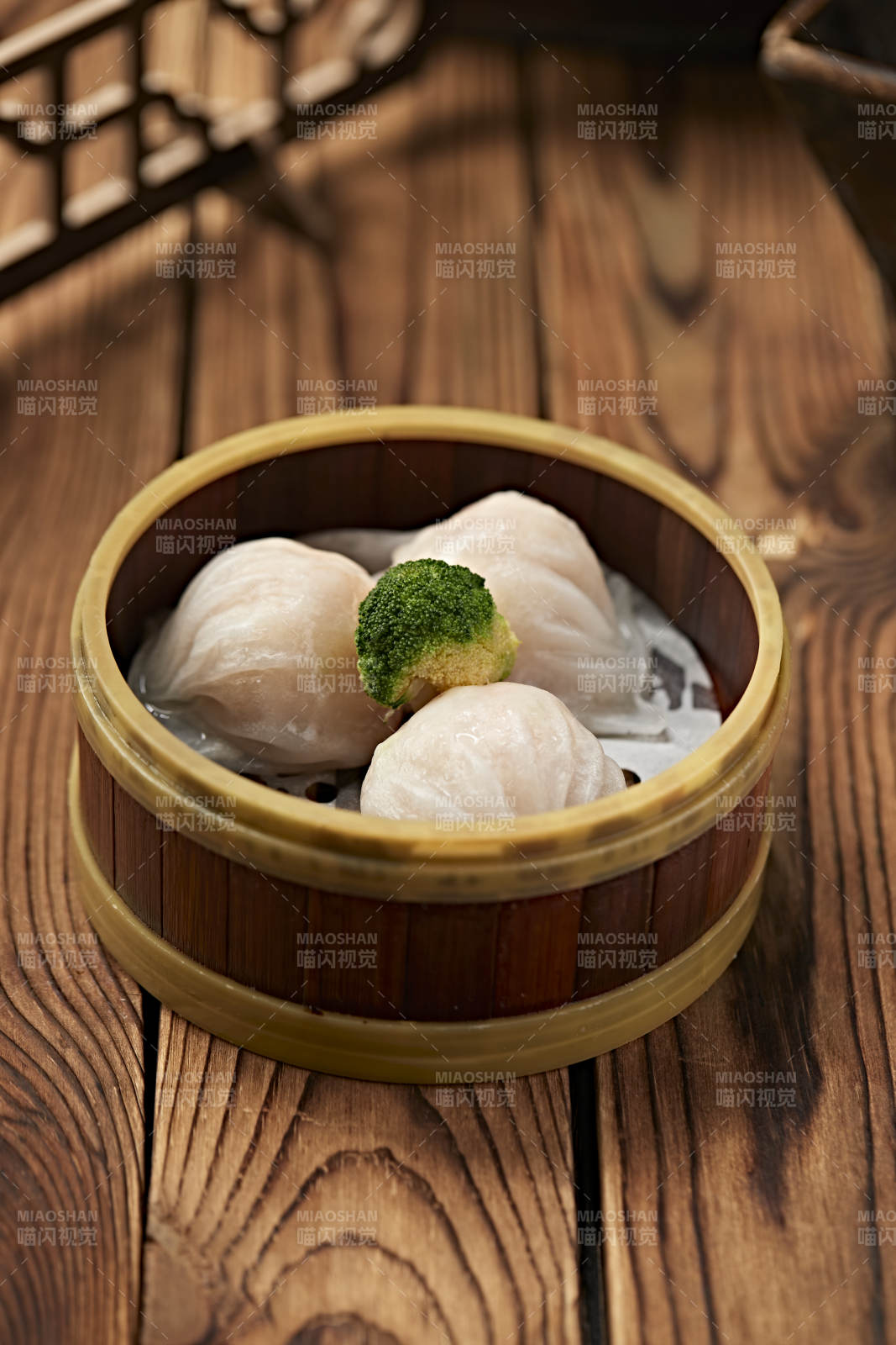 港式茶餐水晶虾饺图片