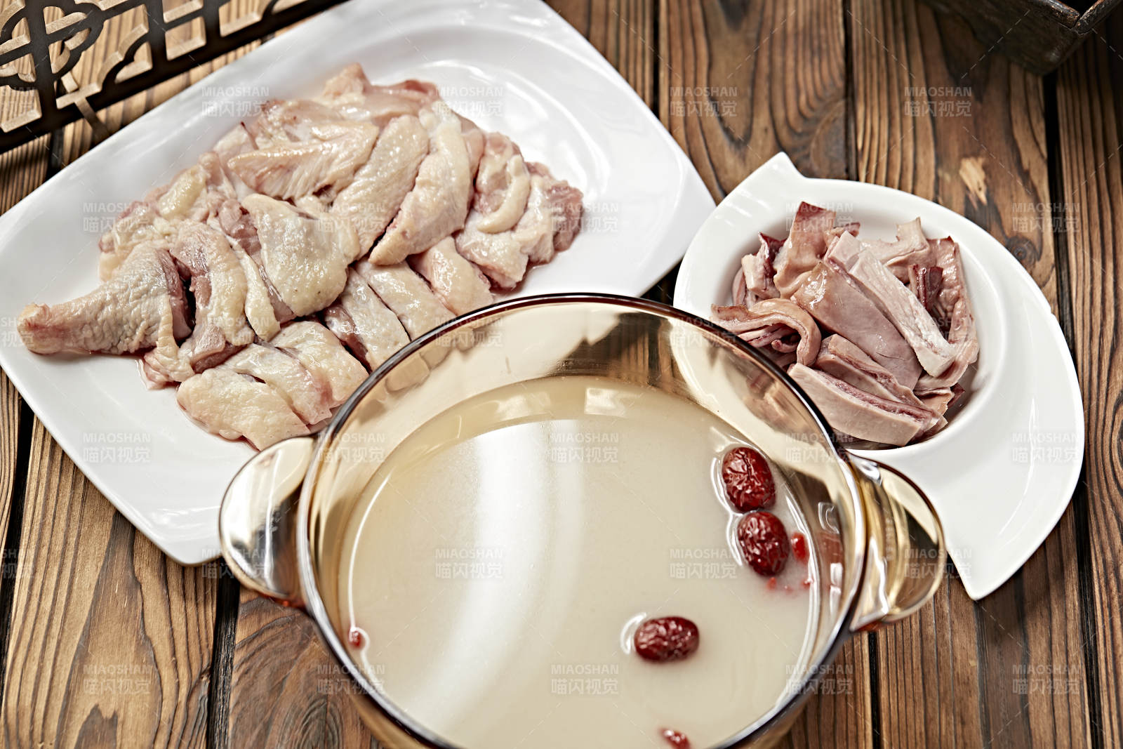 生滚猪肚鸡图片