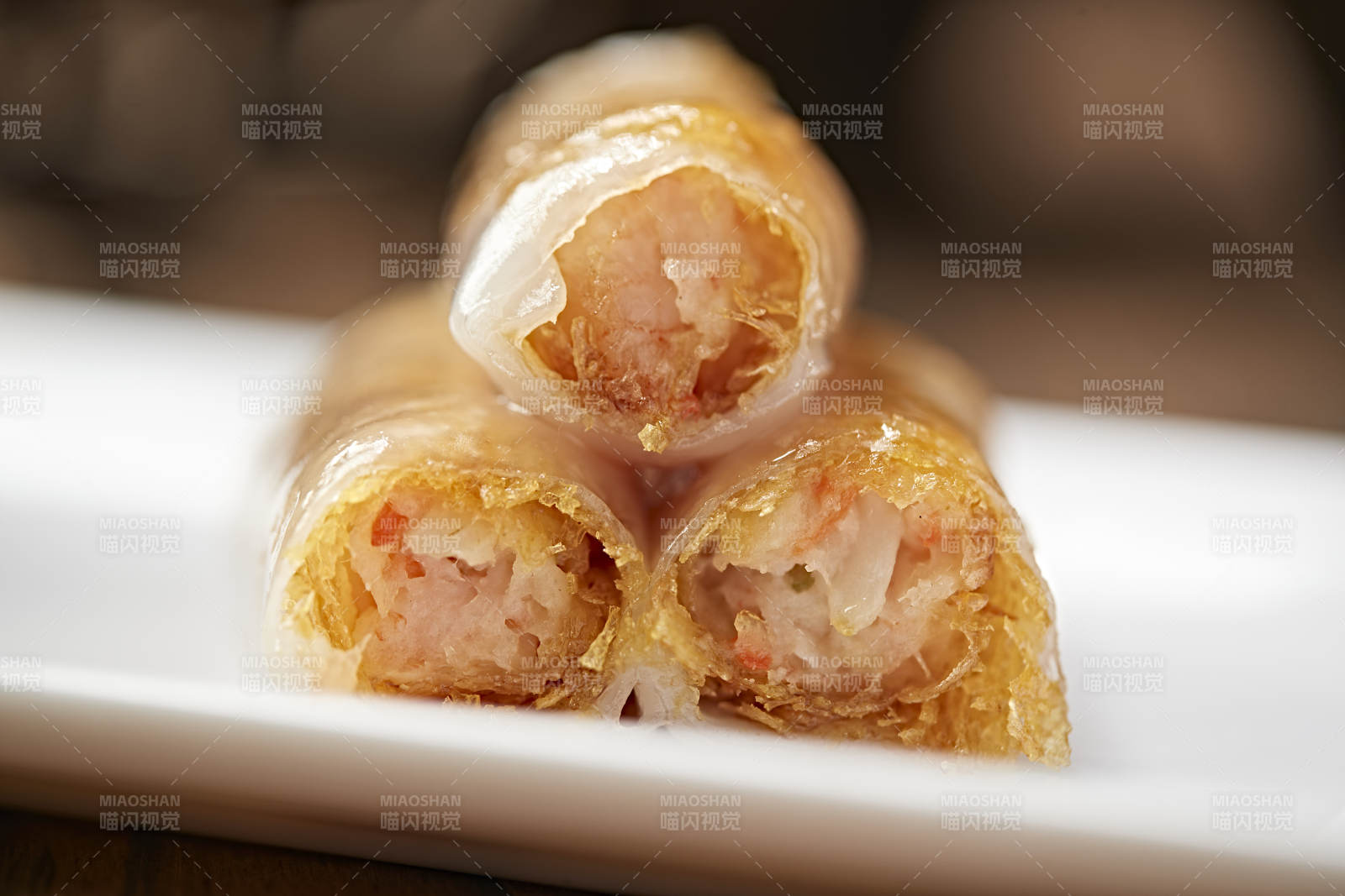 港式茶餐脆皮虾仁肠粉图片