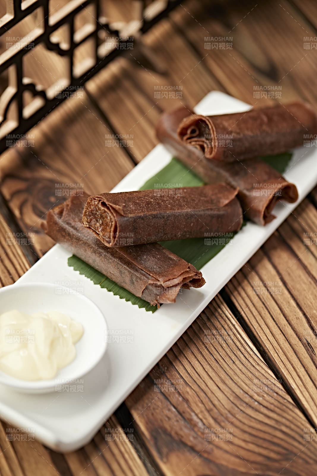 港式茶餐虾肉脆皮春卷图片