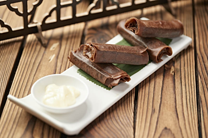 港式茶餐虾肉脆皮春卷图片