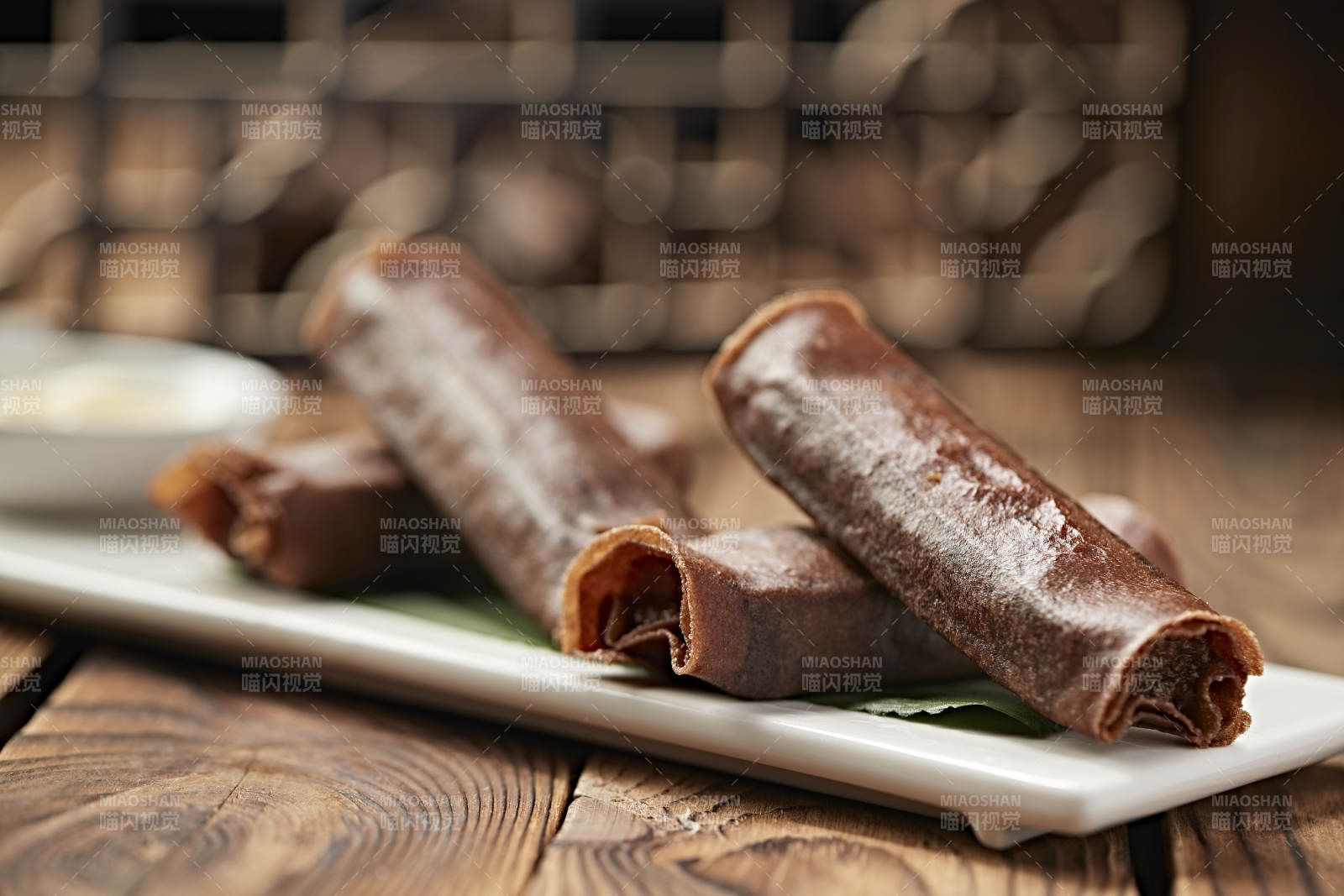 港式茶餐虾肉脆皮春卷图片