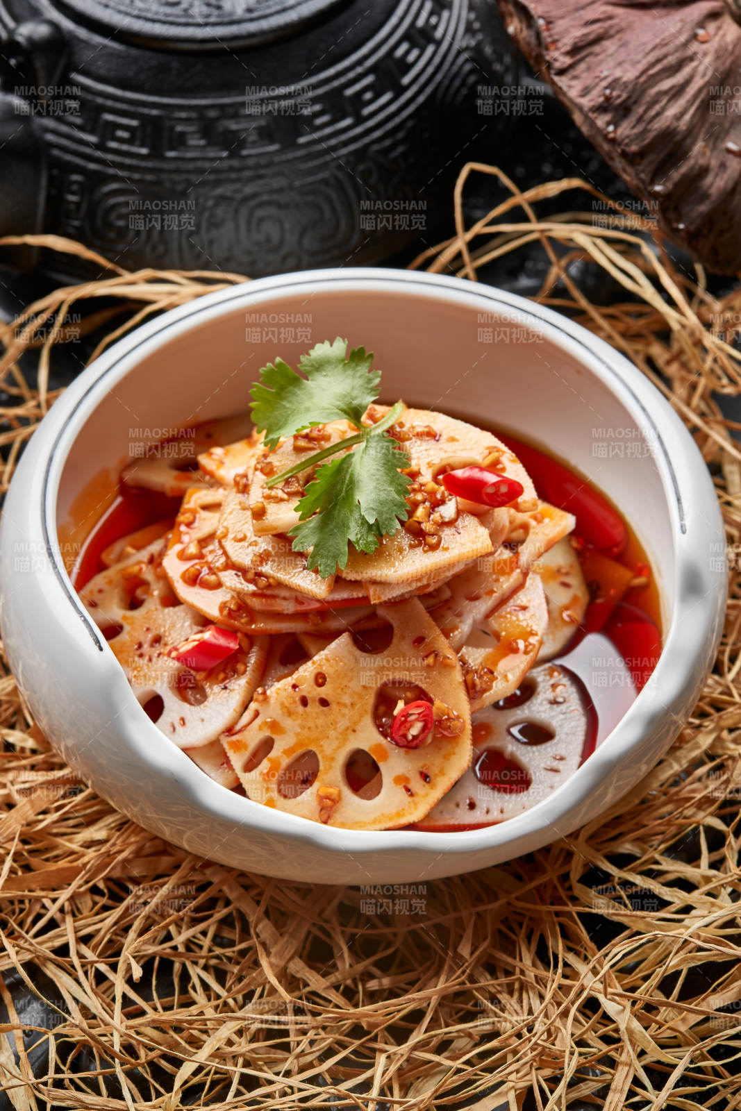 红油蒜蓉浇汁藕片图片