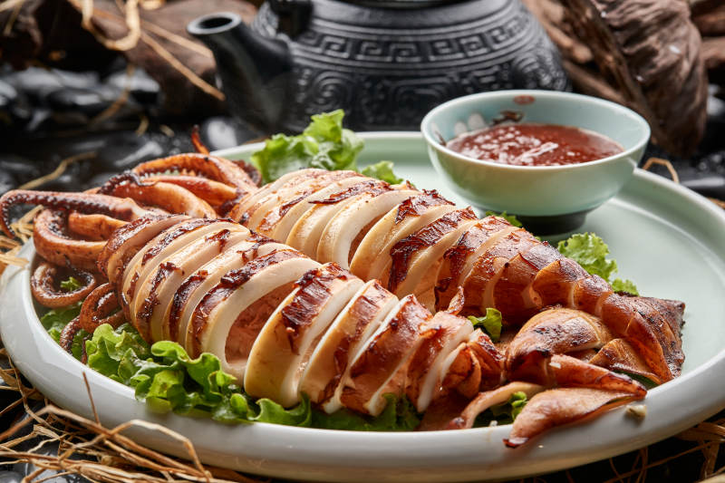 酱爆深海大鱿鱼配蘸酱图片