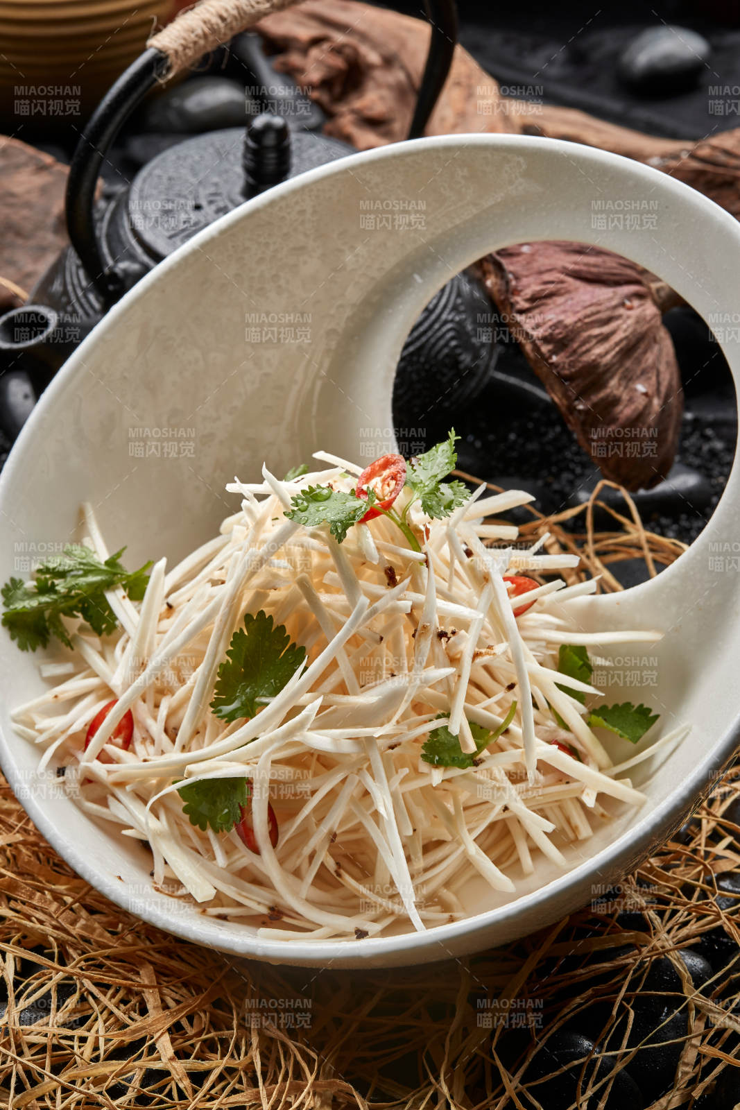 凉拌马牙山药丝图片