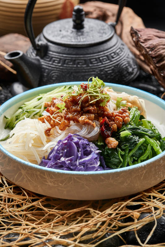 肉沫时蔬炝拌魔芋丝图片