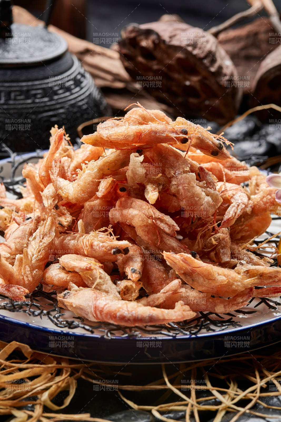 干炸小河虾图片