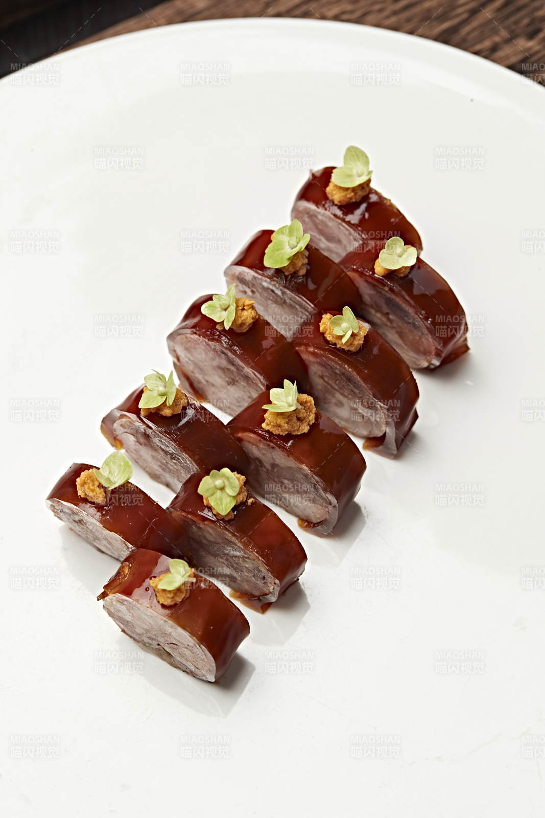 五香皮冻压肘花切片图片