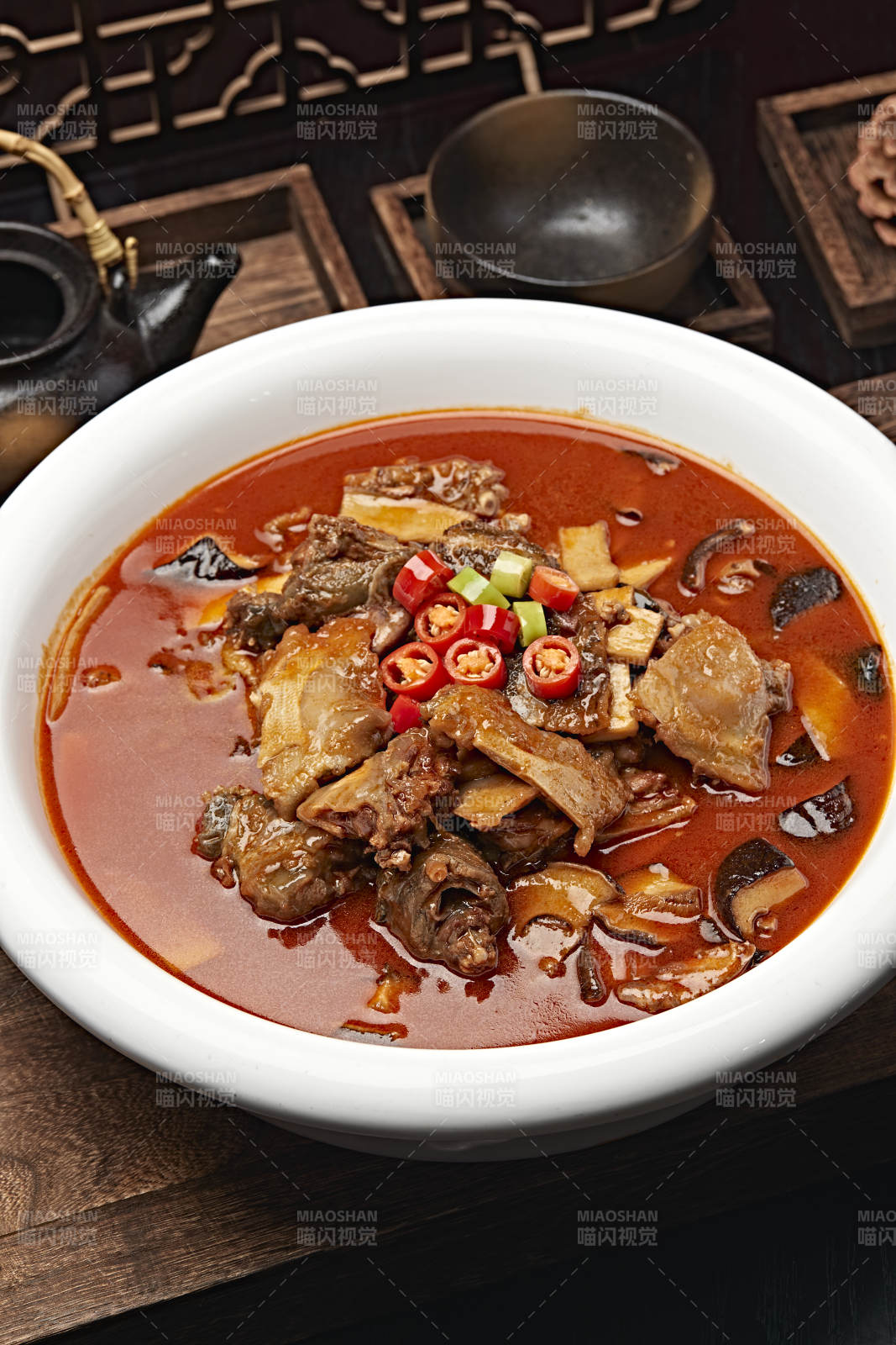 香辣红焖野生甲鱼图片