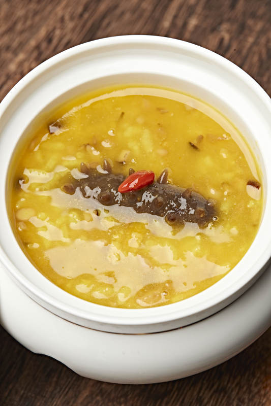 鲍鱼汁薏米枸杞炖辽参图片