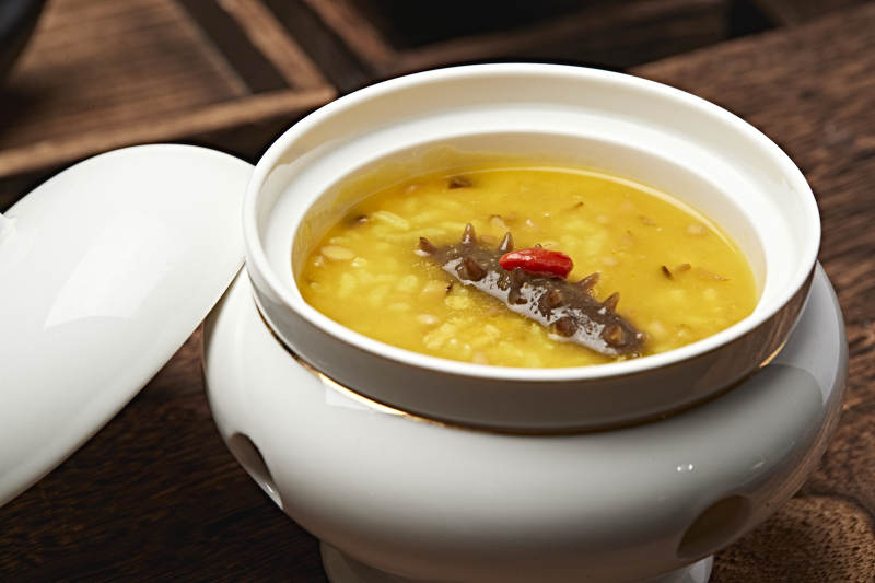 鲍鱼汁薏米枸杞炖辽参图片