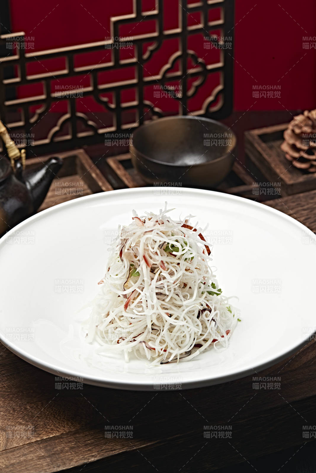 鱿鱼丝凉拌白菜丝图片