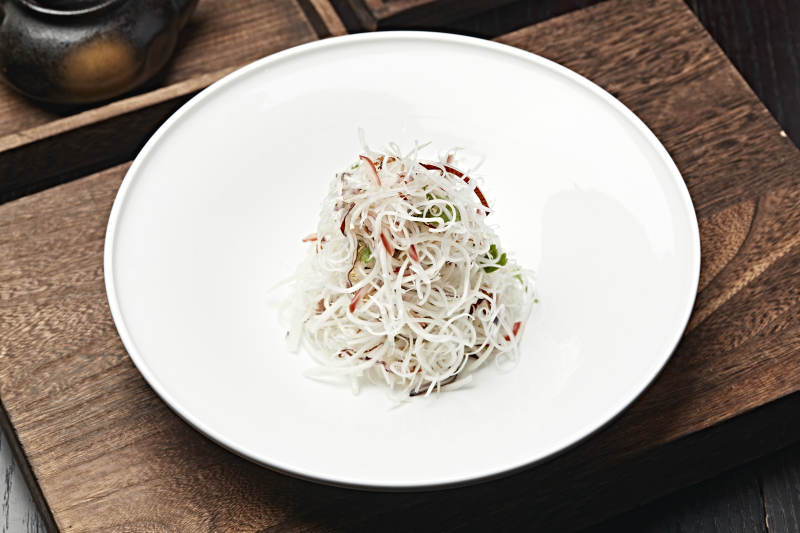 鱿鱼丝凉拌白菜丝图片