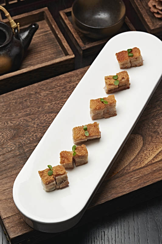 澳门脆皮烧白肉图片