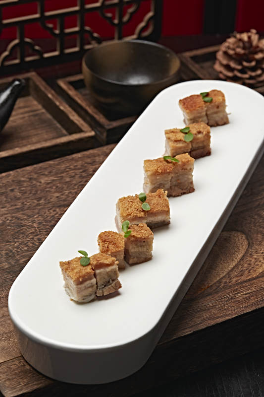 澳门脆皮烧白肉图片