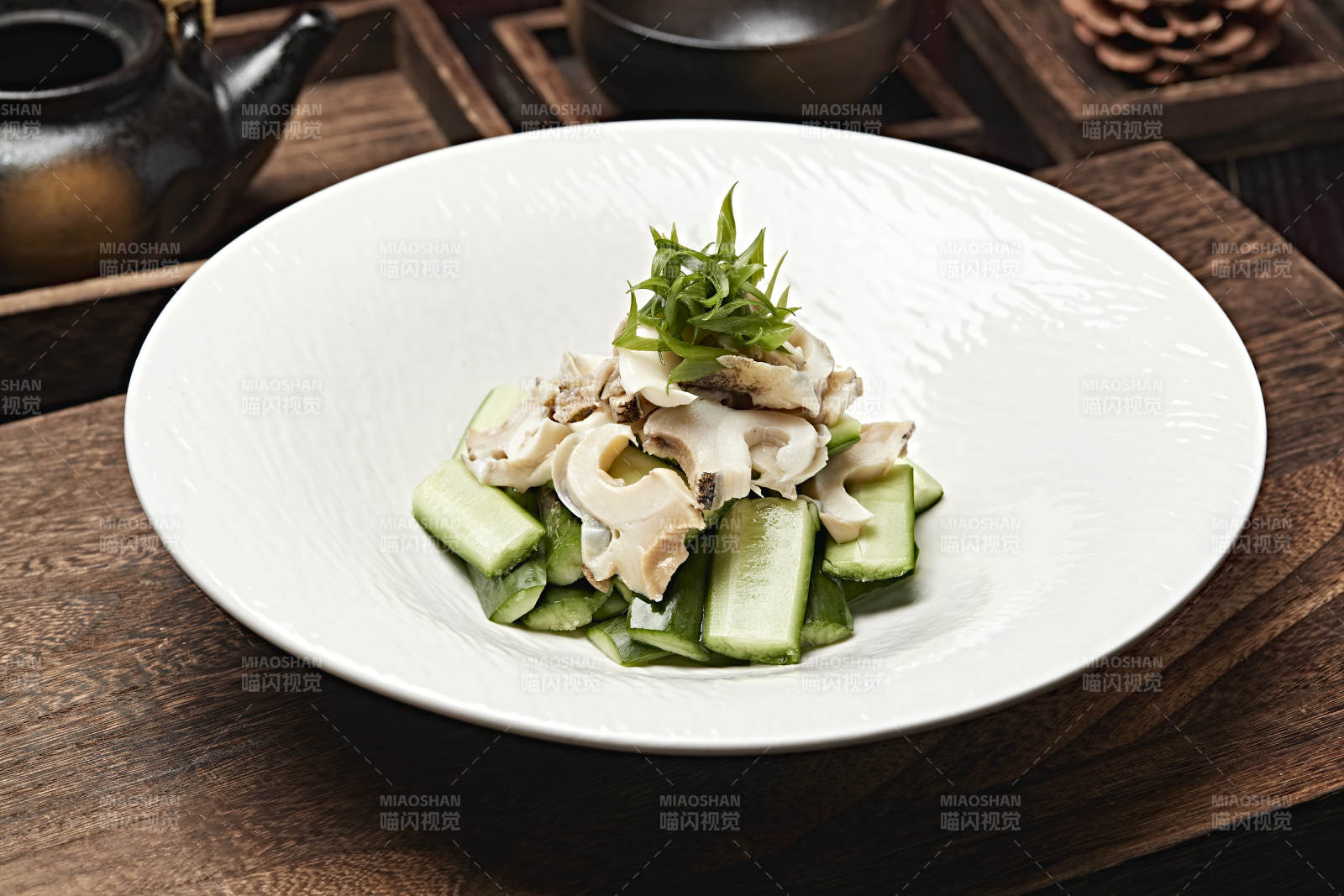 浇汁青瓜螺头图片