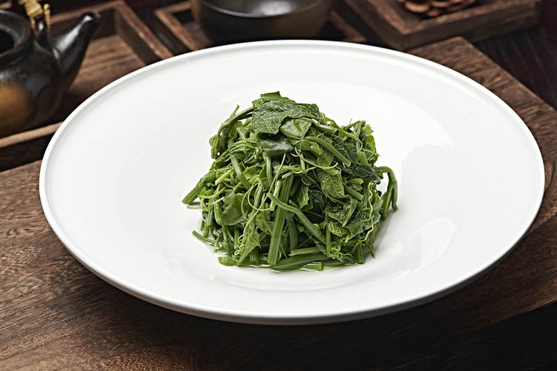 凉拌盐水蕨菜图片