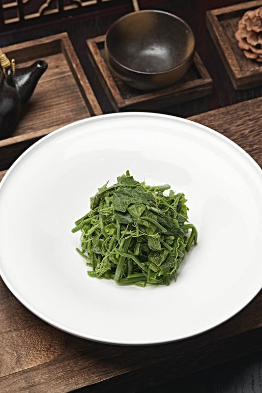 凉拌盐水蕨菜图片