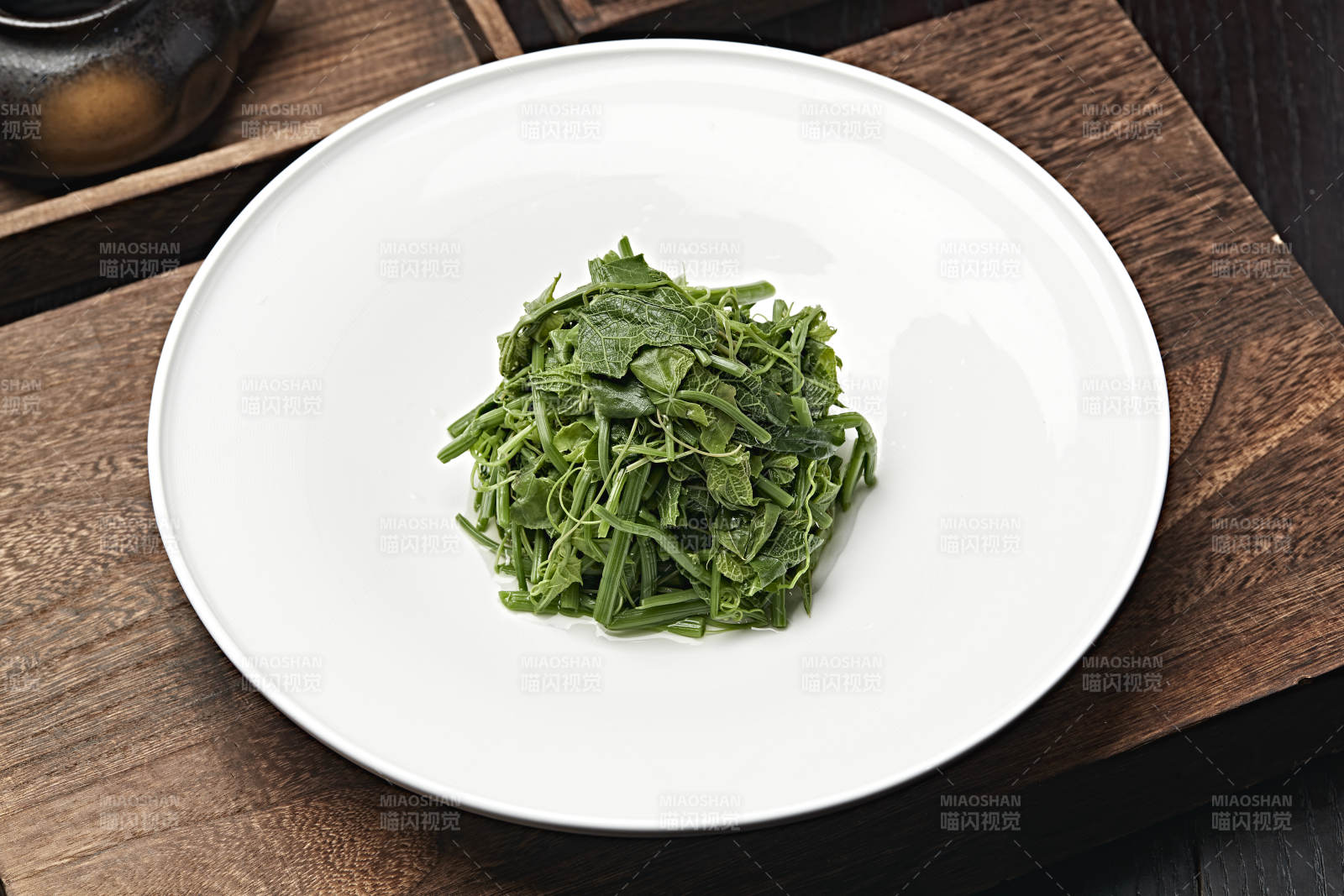 凉拌盐水蕨菜图片