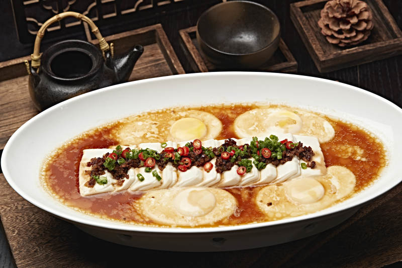 和牛碎内酯豆腐蒸水蛋图片