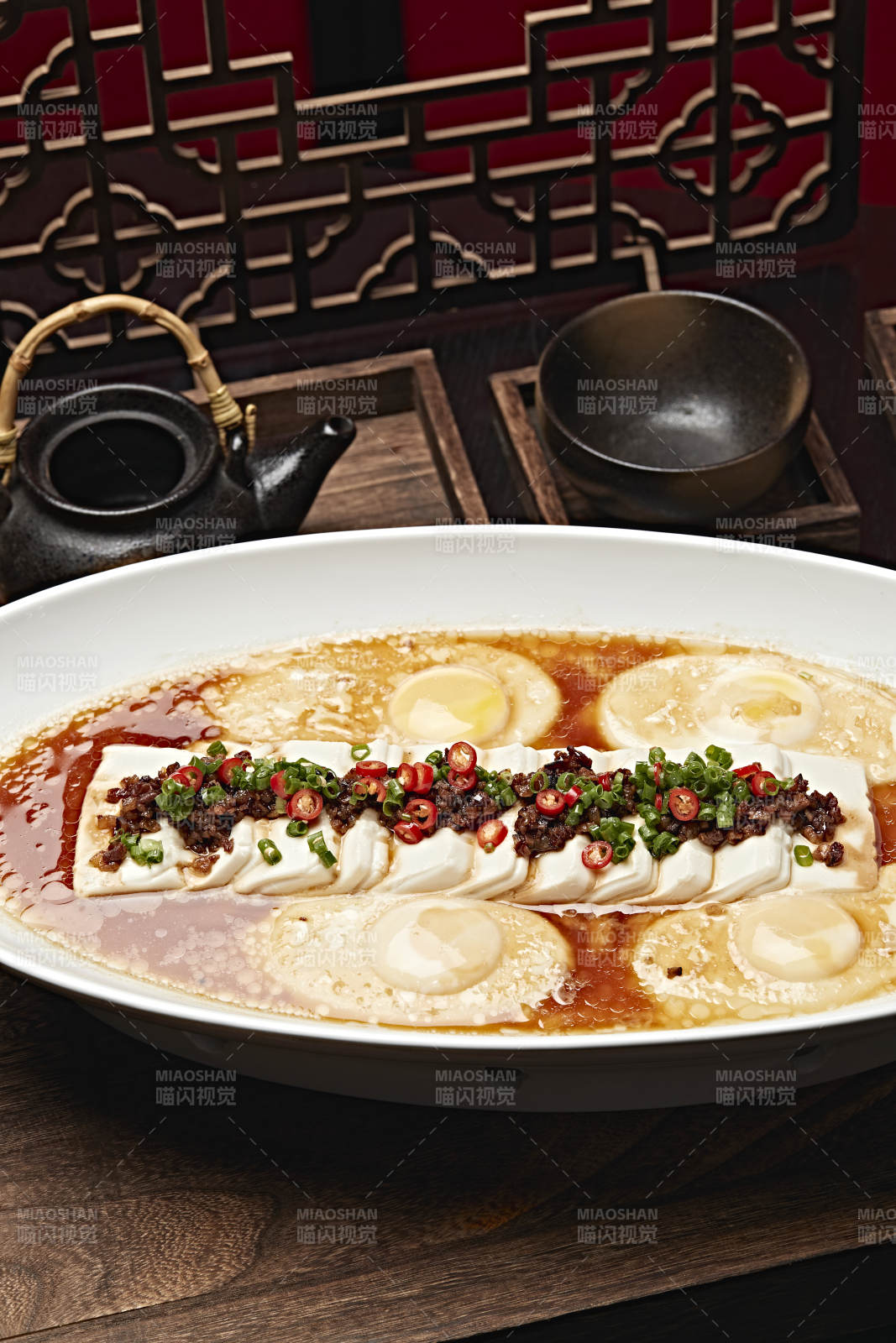 和牛碎内酯豆腐蒸水蛋图片