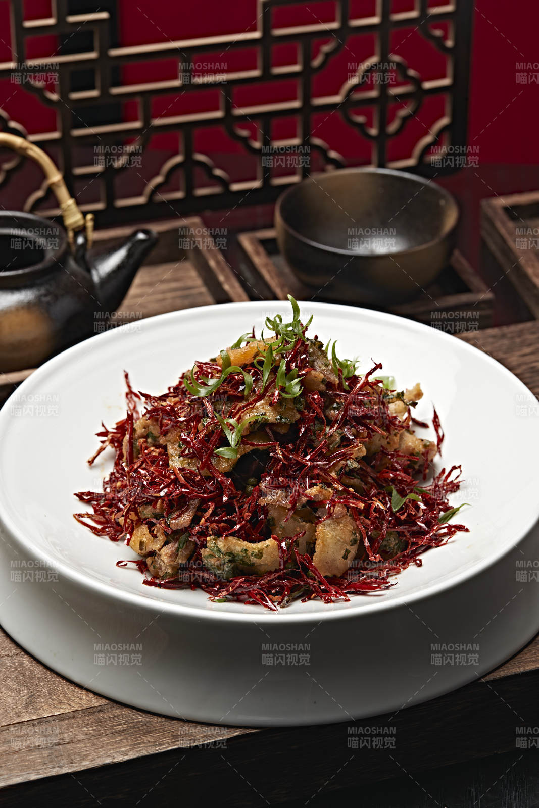 辣椒丝炒过油五花肉片图片