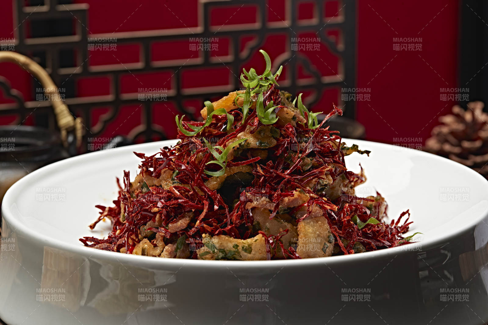 辣椒丝炒过油五花肉片图片