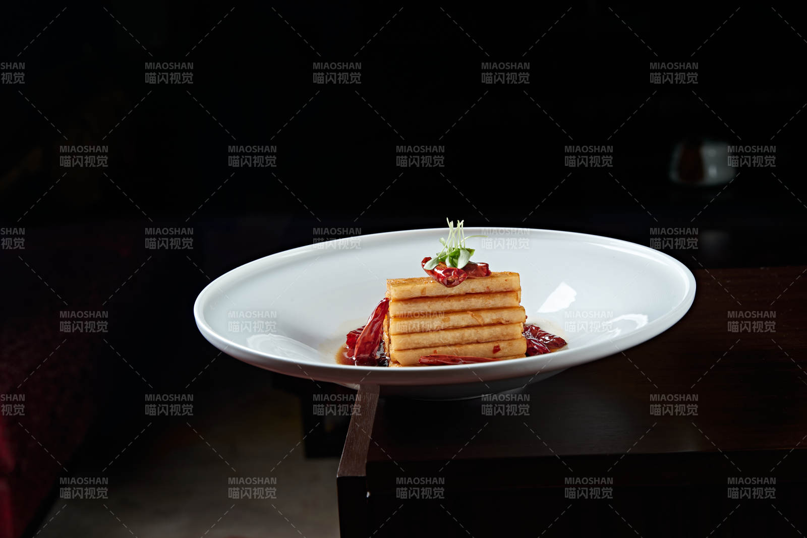 浇汁甜辣凉薯条豆薯图片