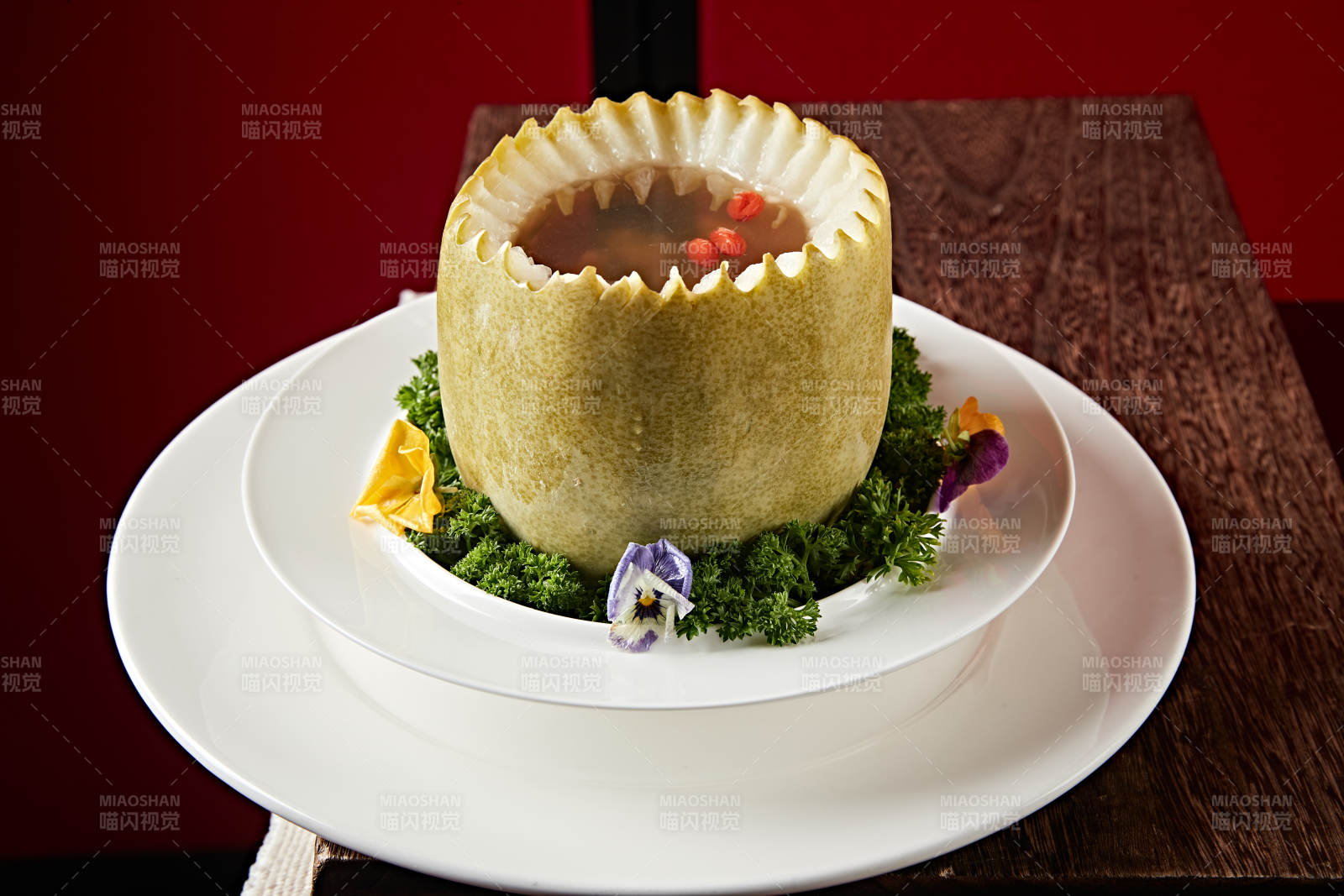 乌鸡花胶冬瓜盅图片