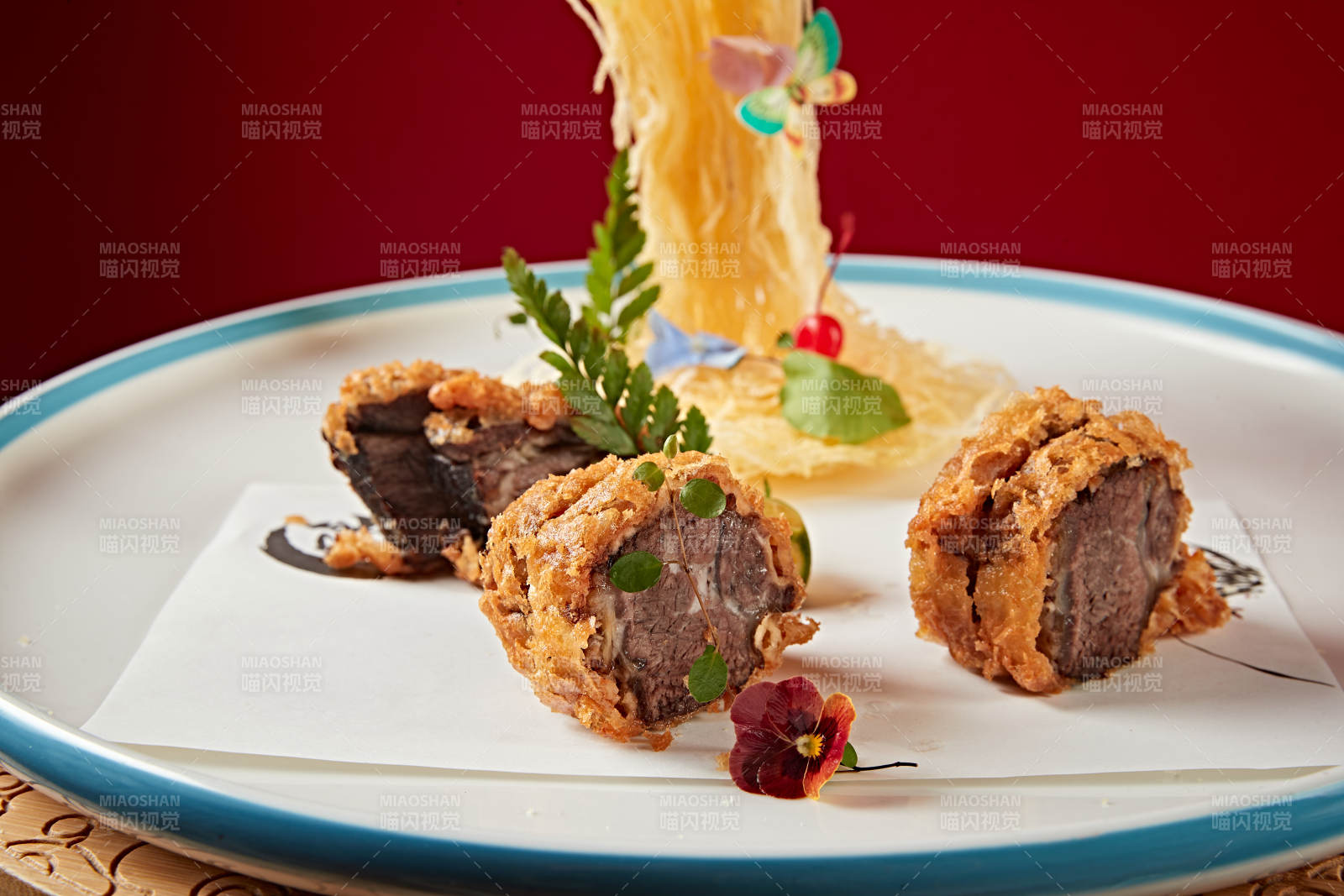 中式惠林顿牛排图片