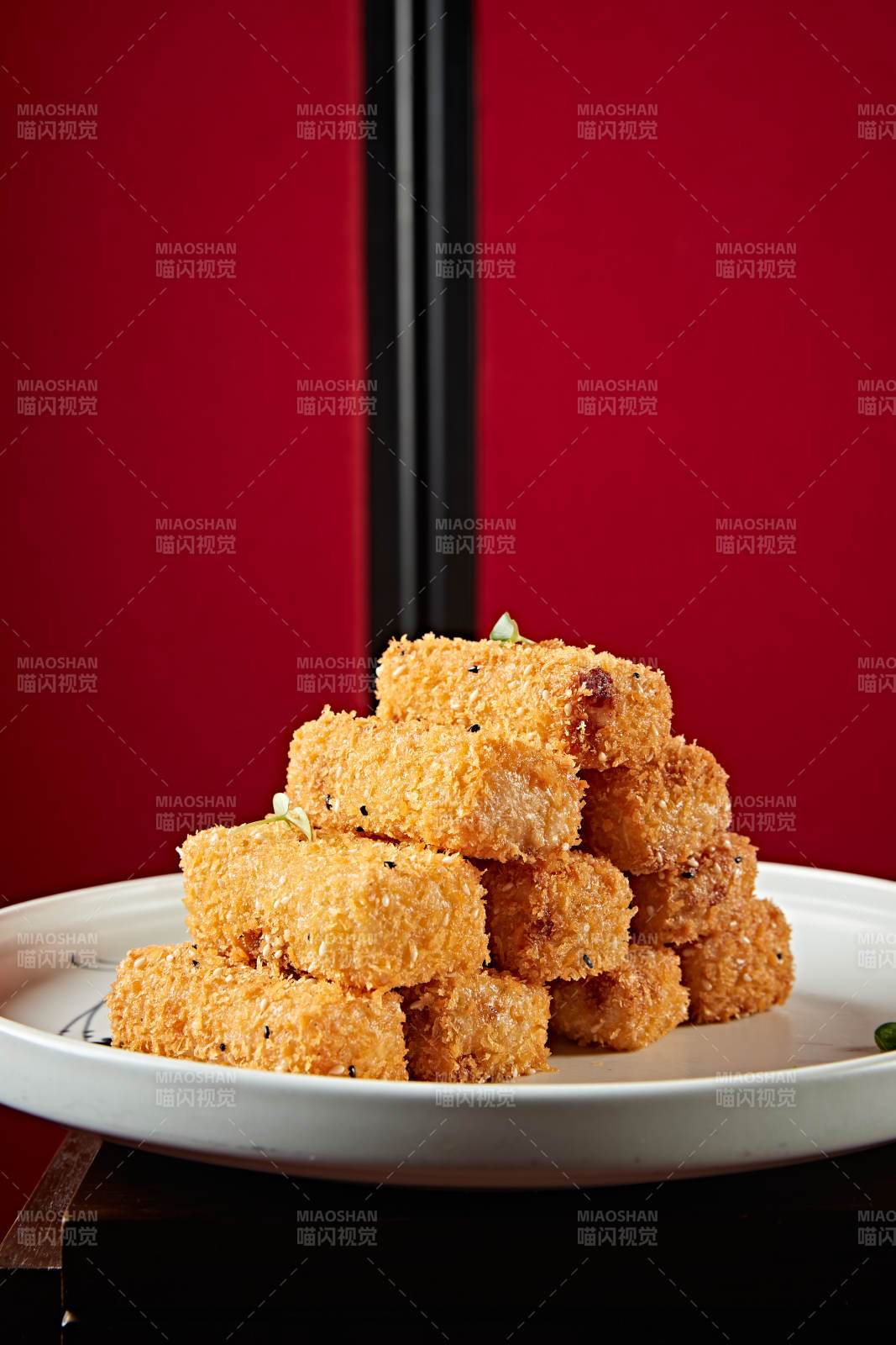 面包糠拖面炸鳕鱼条图片