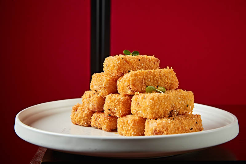 面包糠拖面炸鳕鱼条图片