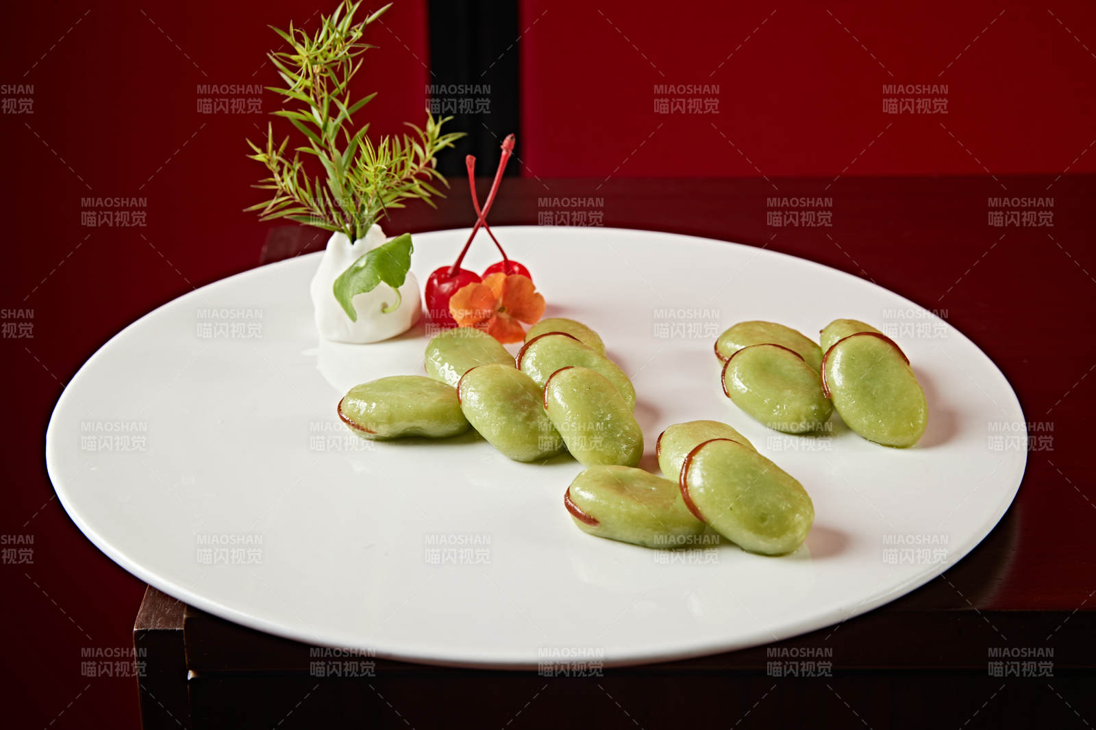 仿菜糯米豆馅蚕豆包图片