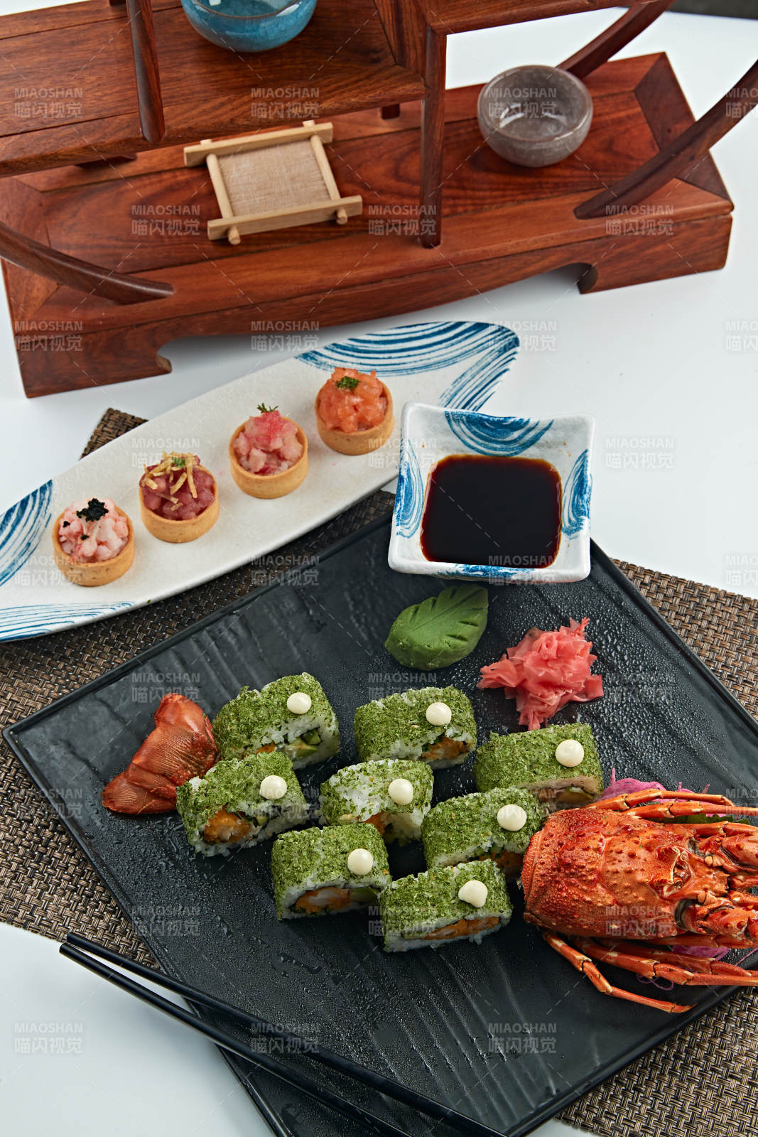 日料抹茶龙虾寿司卷图片