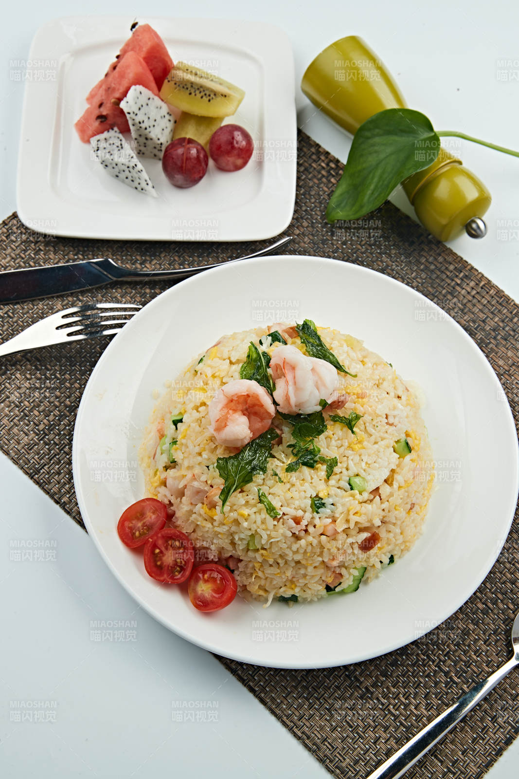 火腿虾仁蛋炒饭图片