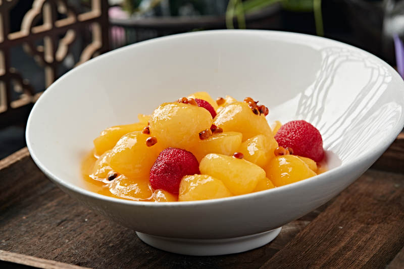 蜂蜜沙棘雪梨杨梅果图片