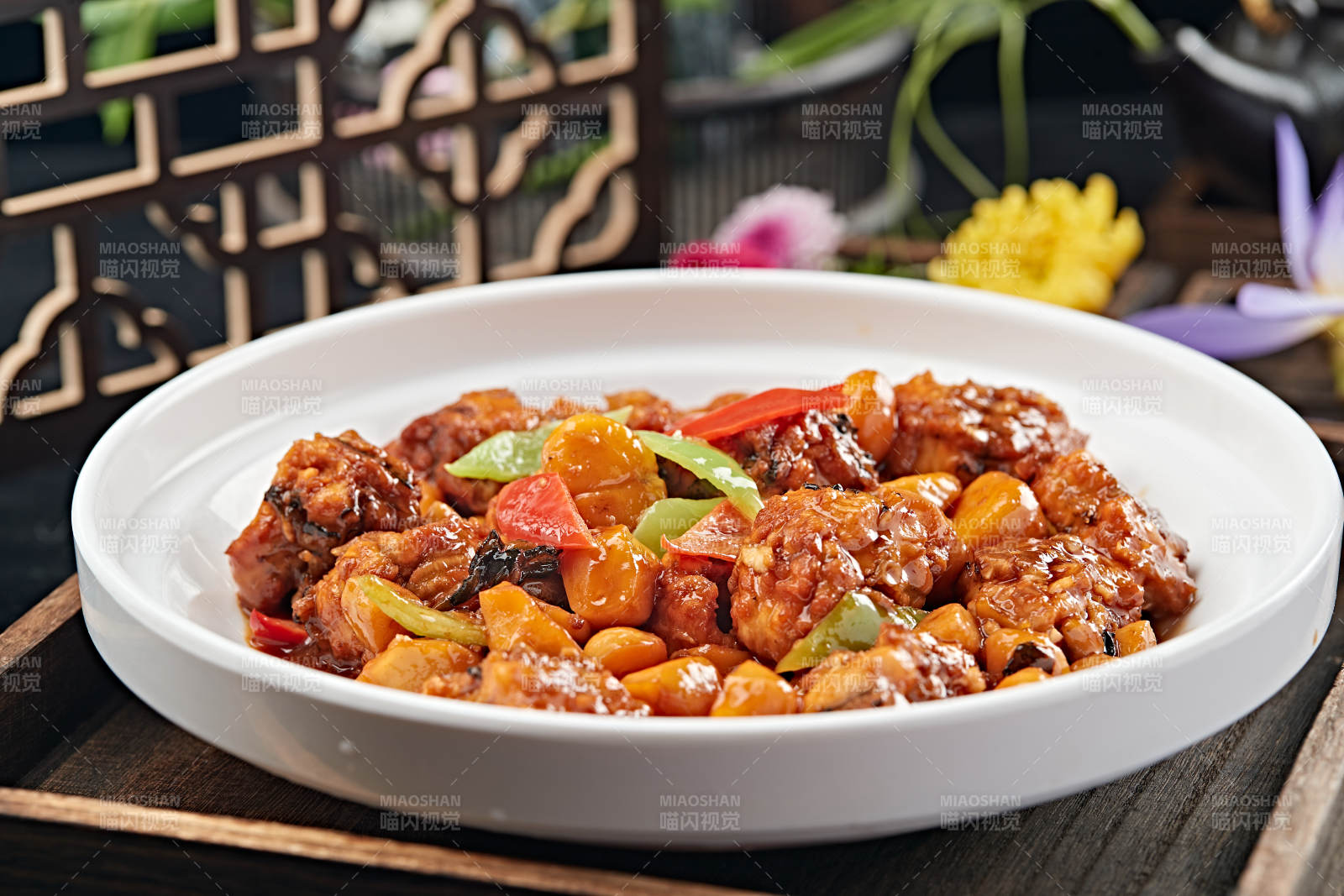 蒜子板栗烧黄鳝图片