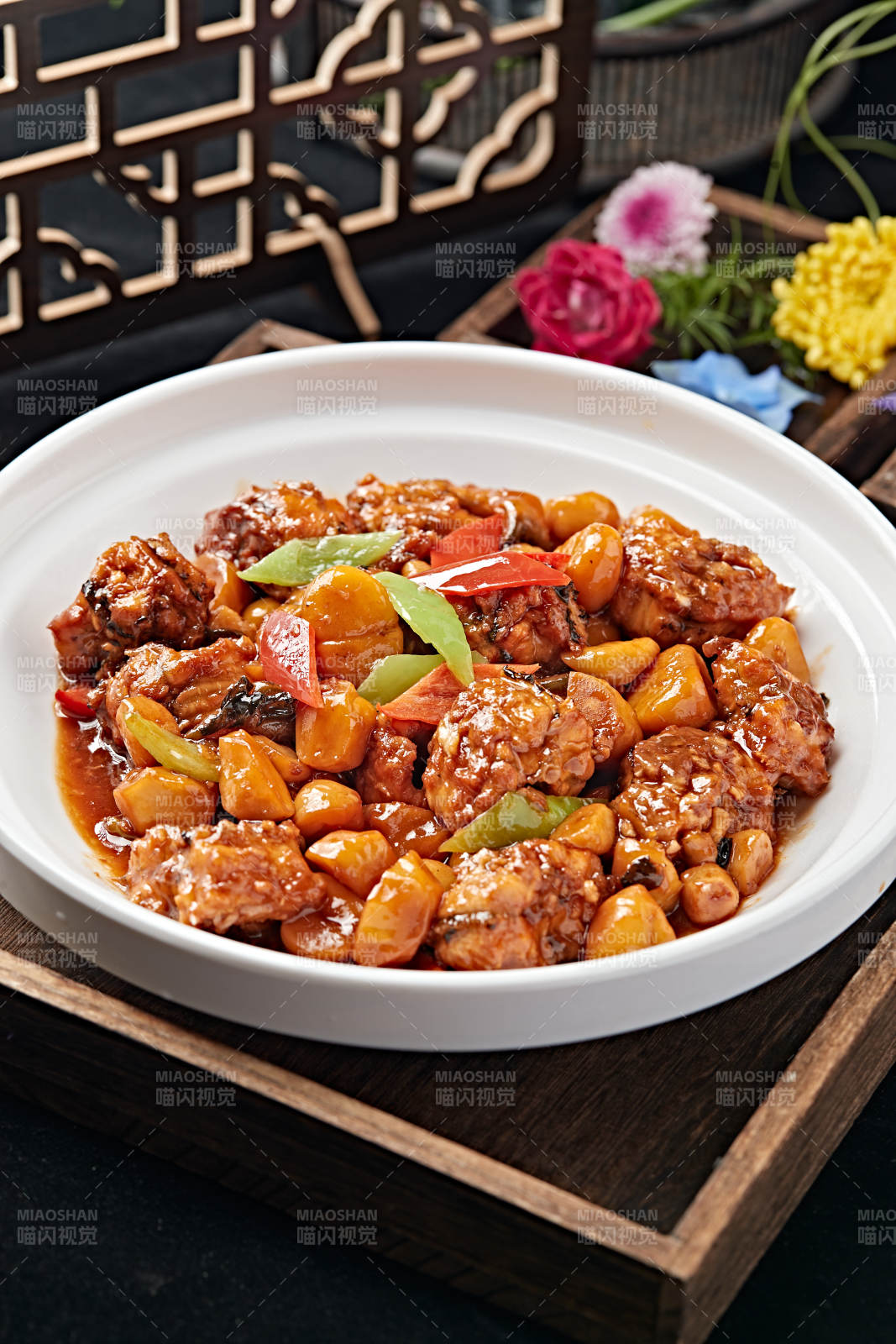 蒜子板栗烧黄鳝图片