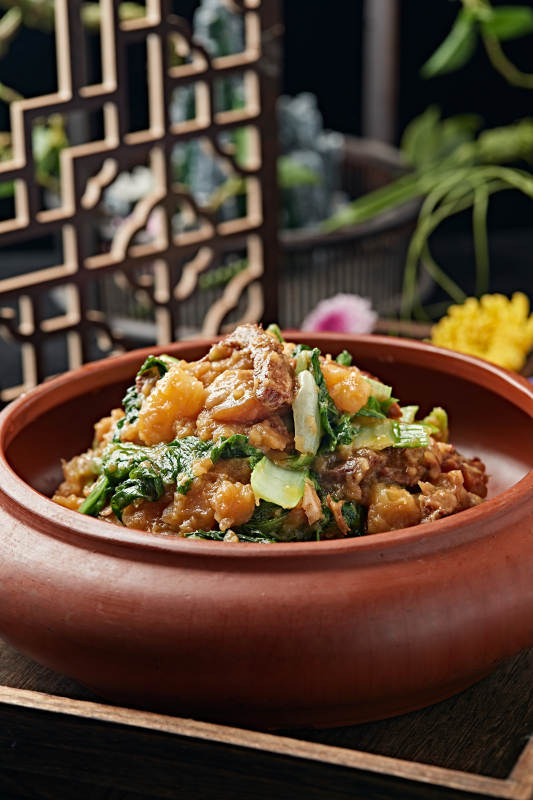 五花肉土豆炖小白菜图片