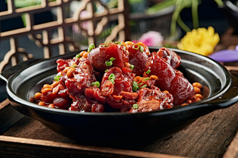 砂锅黄豆焖猪手图片