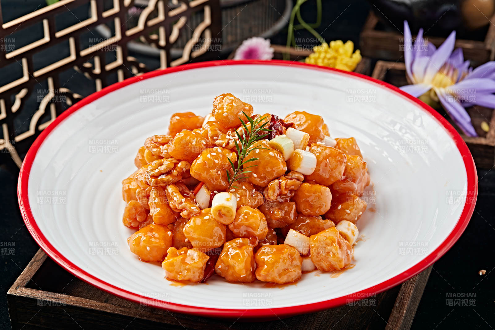 宫保糖醋桃仁鳕鱼粒图片