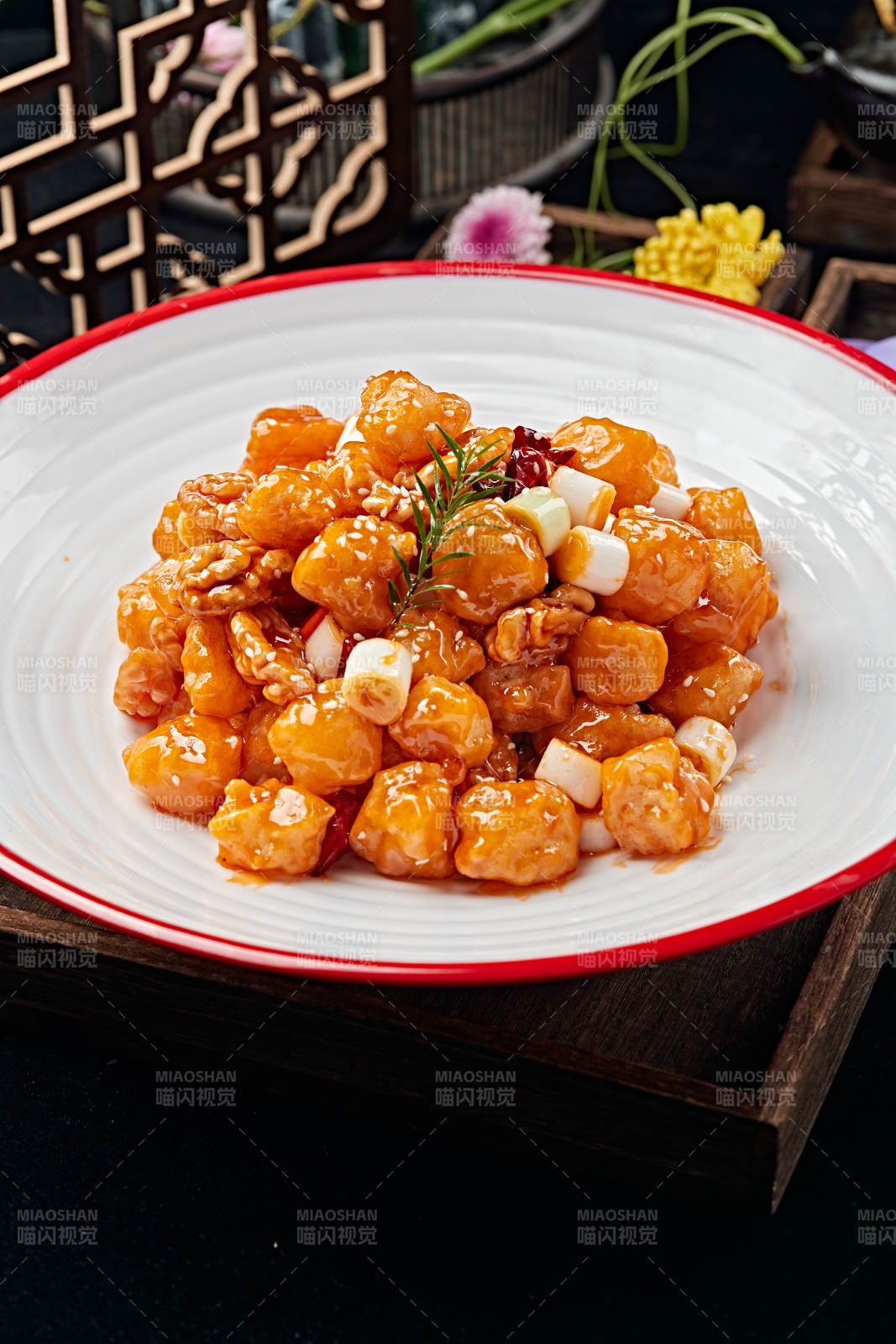 宫保糖醋桃仁鳕鱼粒图片